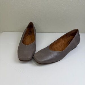 SoftWalk Gray Taupe Square-Toe Slip-On Flats
